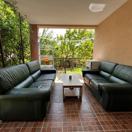 Green Place Bar Bagian luar foto